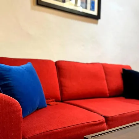 Cozy In Of 100 M² With View Hébergement de vacances