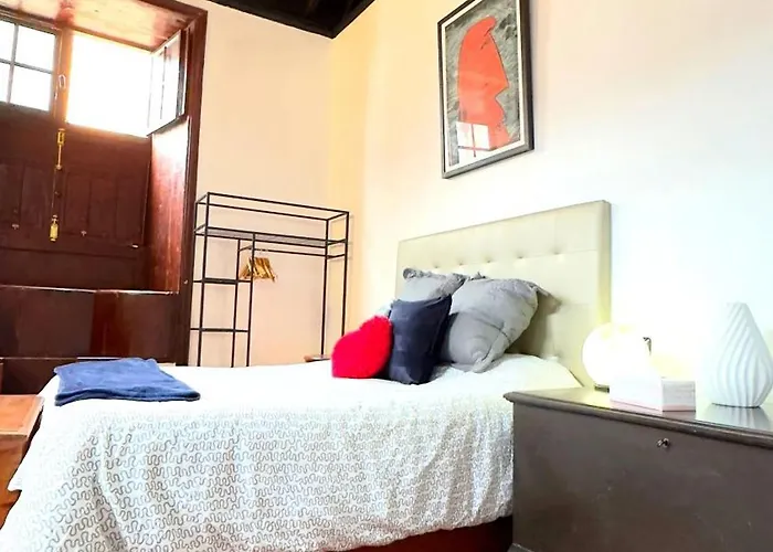Дом отдыха Cozy In Of 100 M² With View *