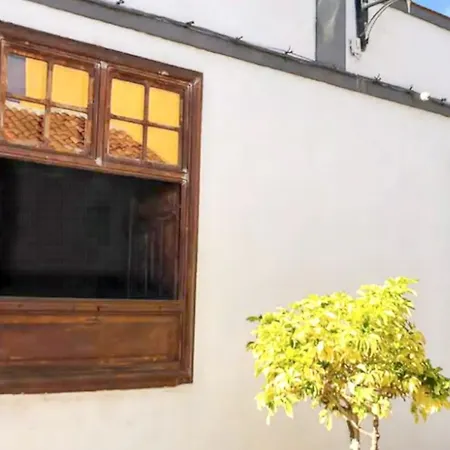 Elegant In The Heart Of Garachico 100 Sqm Parking Available Apartment