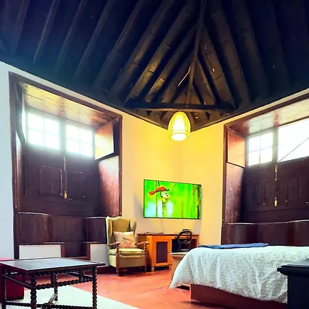 Apartment Elegant In The Heart Of Garachico 100 Sqm Parking Available *