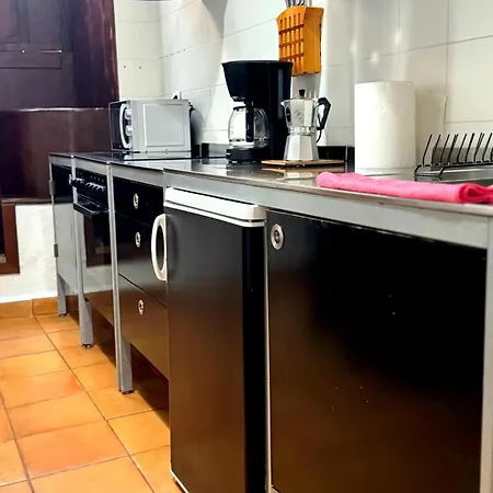 Elegant In The Heart Of Garachico 100 Sqm Parking Available Apartment *